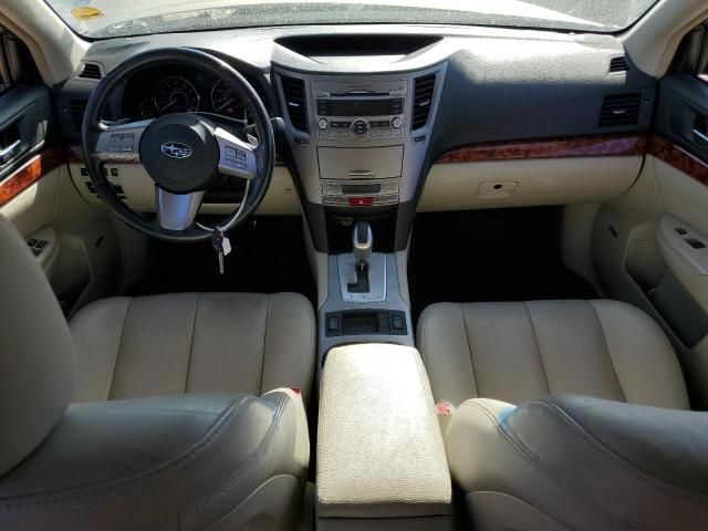 2010 Subaru Outback 2.5I Limited