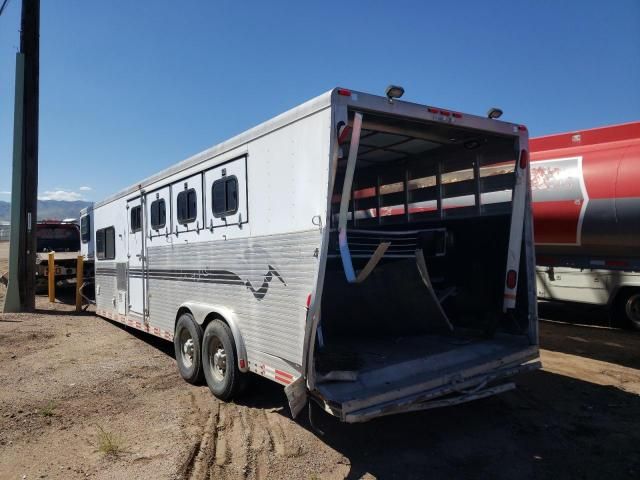 1999 Sundowner Horse Trailer