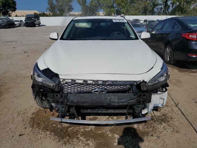 2017 Infiniti Q50 Premium