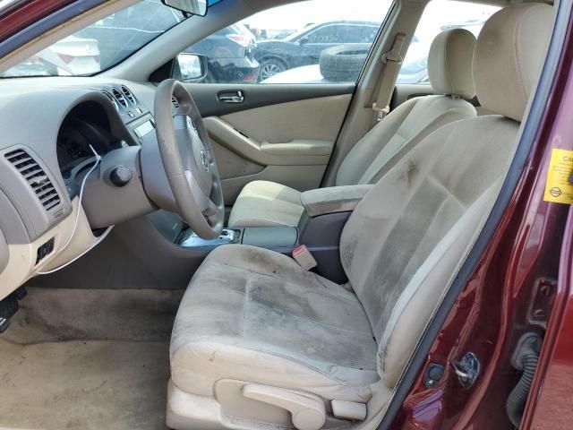 2010 Nissan Altima Base