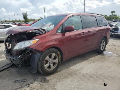 Vehiculos salvage en venta de Copart Miami, FL: 2017 Toyota Sienna LE