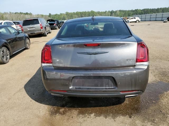 2022 Chrysler 300 Touring L