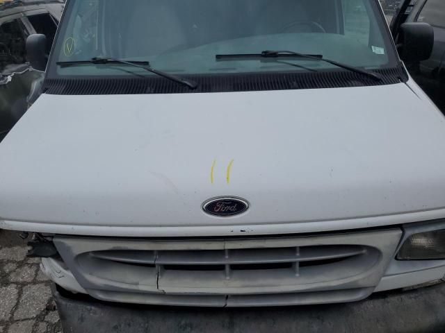 2000 Ford Econoline E250 Van