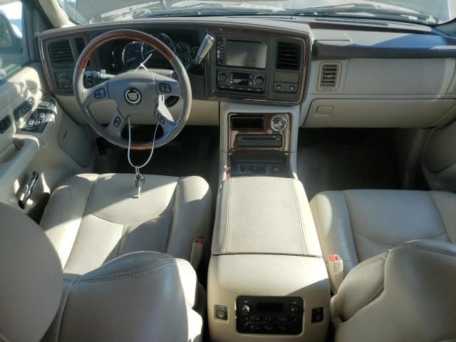 2005 Cadillac Escalade Luxury