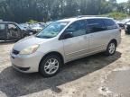 2005 Toyota Sienna LE