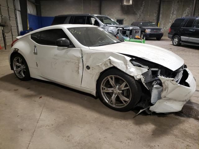 2012 Nissan 370Z Base