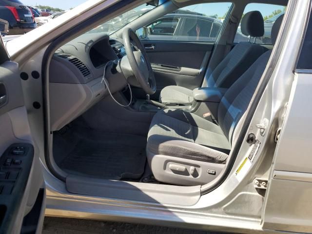 2005 Toyota Camry LE