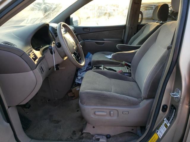 2007 Toyota Sienna CE