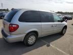 2005 Chrysler Town & Country LX