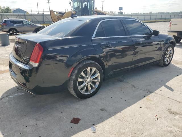 2019 Chrysler 300 Touring