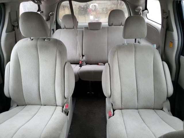 2011 Toyota Sienna