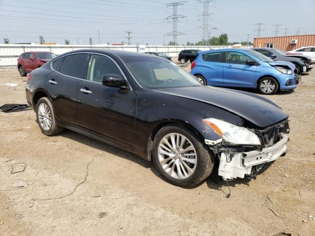 2012 Infiniti M56