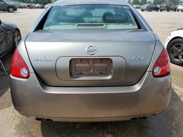 2005 Nissan Maxima SE