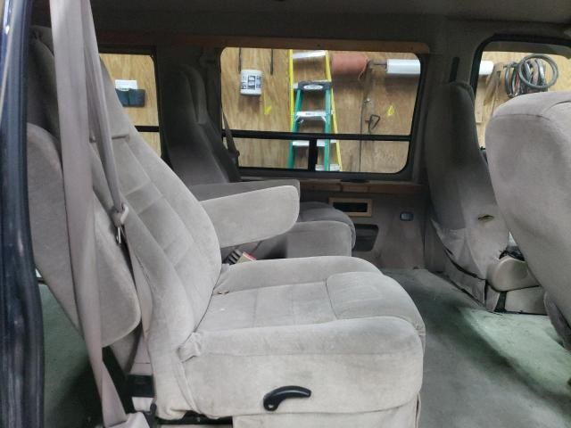 2002 Ford Econoline E150 Van