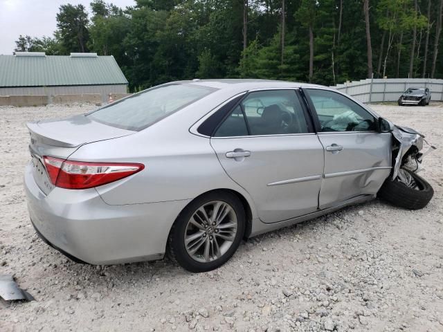 2015 Toyota Camry Hybrid