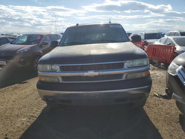 2004 Chevrolet Suburban C1500