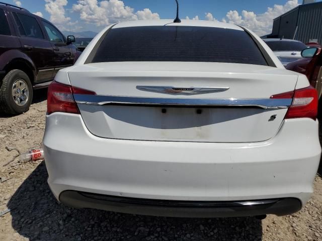 2013 Chrysler 200 Touring