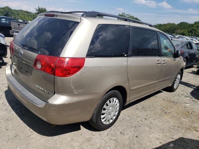 2009 Toyota Sienna CE