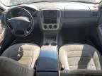 2004 Ford Explorer XLT