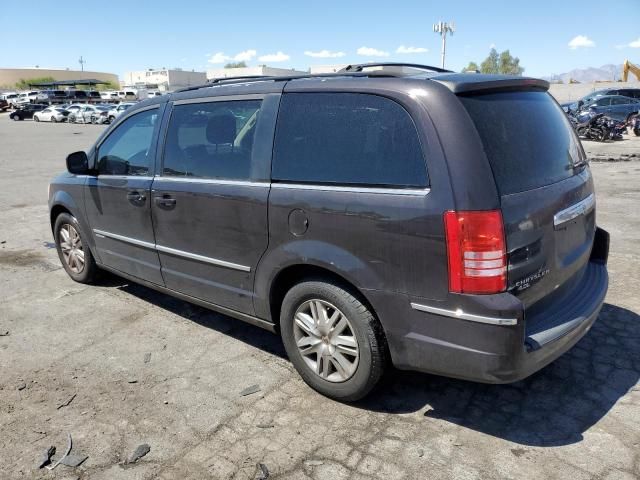 2010 Chrysler Town & Country Touring