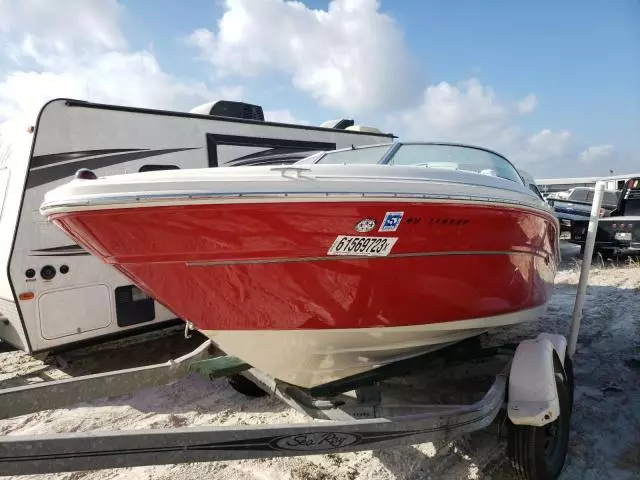 2005 Sea Ray 200