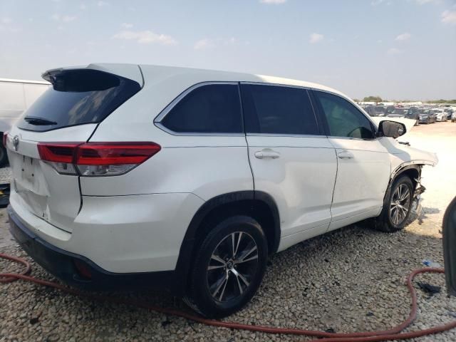 2018 Toyota Highlander LE