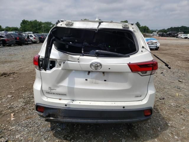 2019 Toyota Highlander SE