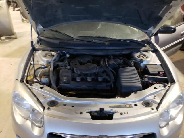 2004 Chrysler Sebring LXI