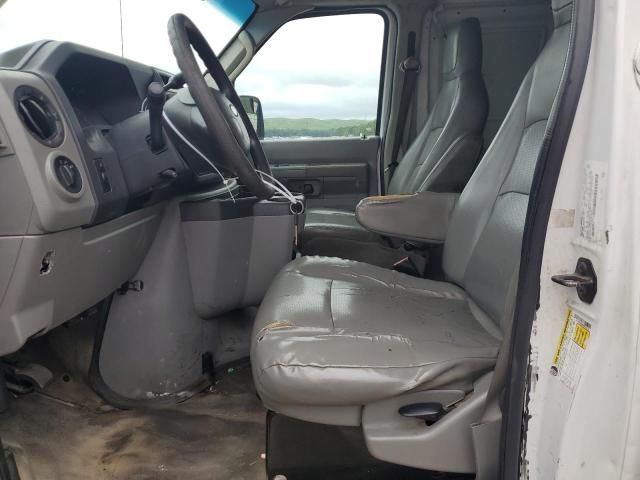 2011 Ford Econoline E250 Van