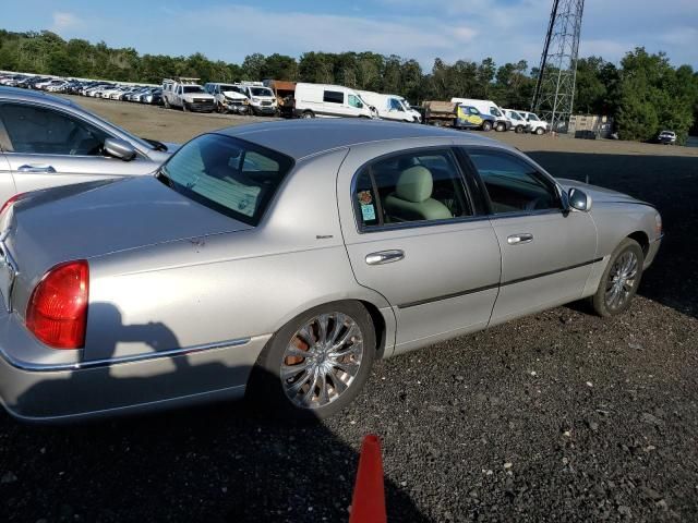 2004 Lincoln Town Car Ultimate