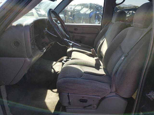 2004 Chevrolet Tahoe C1500