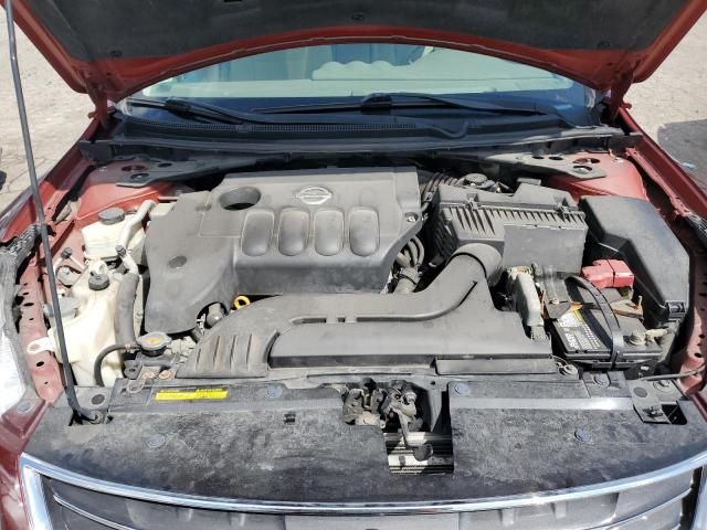 2010 Nissan Altima Base