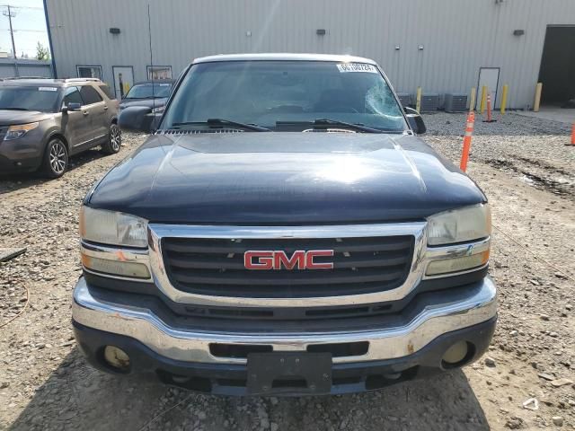 2005 GMC Sierra K2500 Heavy Duty