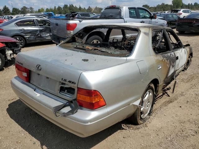 2000 Lexus LS 400