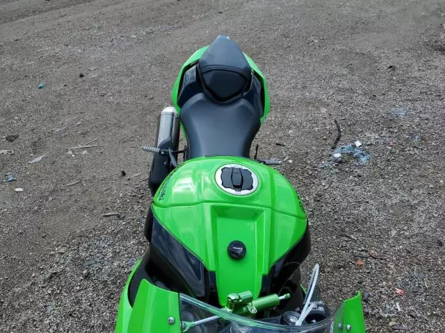 2023 Kawasaki ZX1002 M