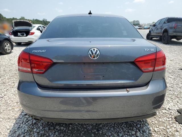 2013 Volkswagen Passat SE