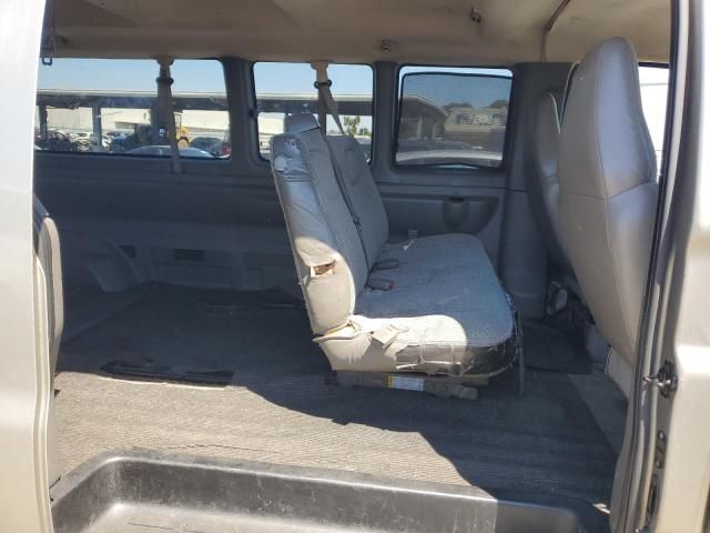 2003 Chevrolet Express G2500