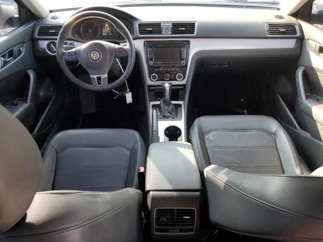 2013 Volkswagen Passat SE