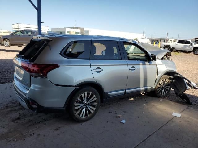 2019 Mitsubishi Outlander SE