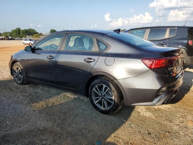 2023 KIA Forte LX