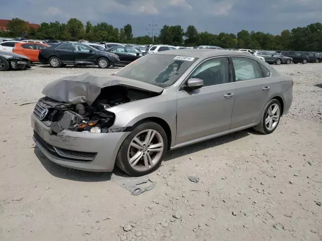 2014 Volkswagen Passat SE