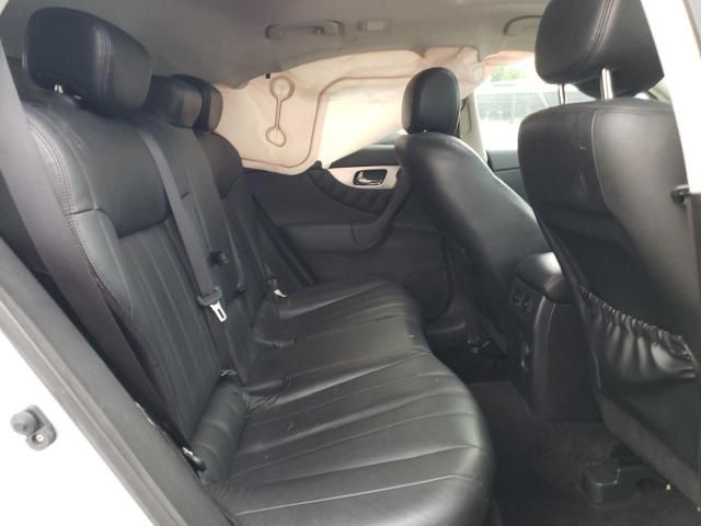 2011 Infiniti FX35