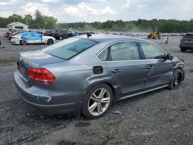 2014 Volkswagen Passat SEL