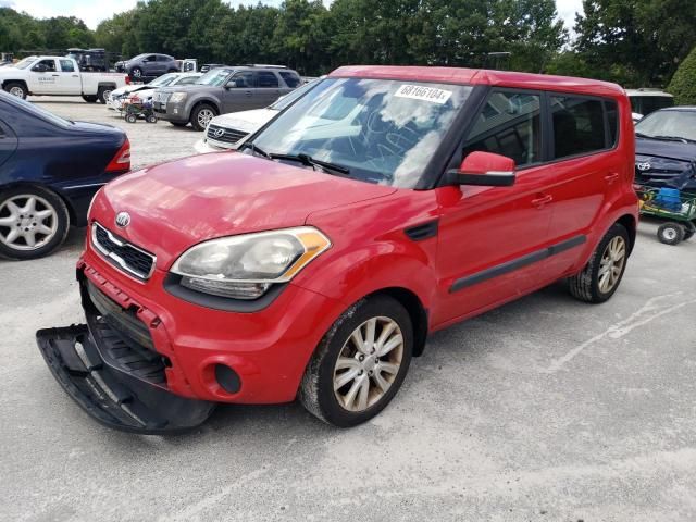 2013 KIA Soul +