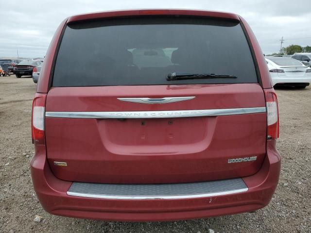 2014 Chrysler Town & Country Touring