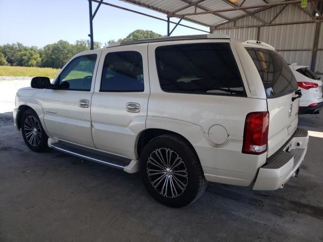 2004 Cadillac Escalade Luxury