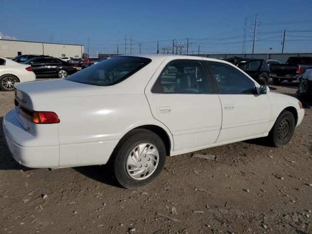 1999 Toyota Camry LE