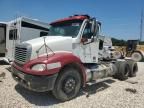 2005 Freightliner Columbia 112