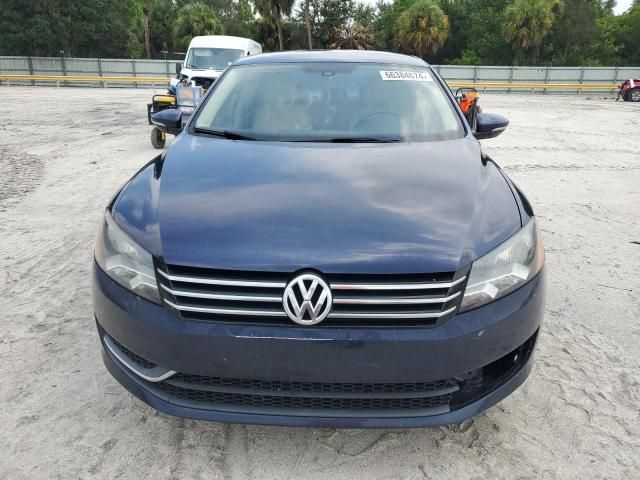 2012 Volkswagen Passat SE