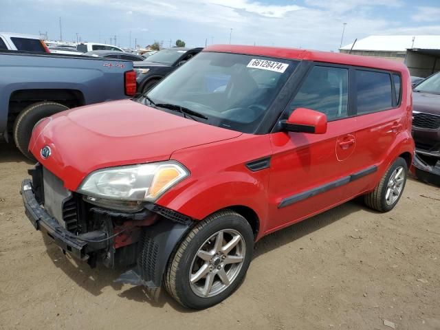 2011 KIA Soul +